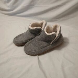 fuzzy boot slippers